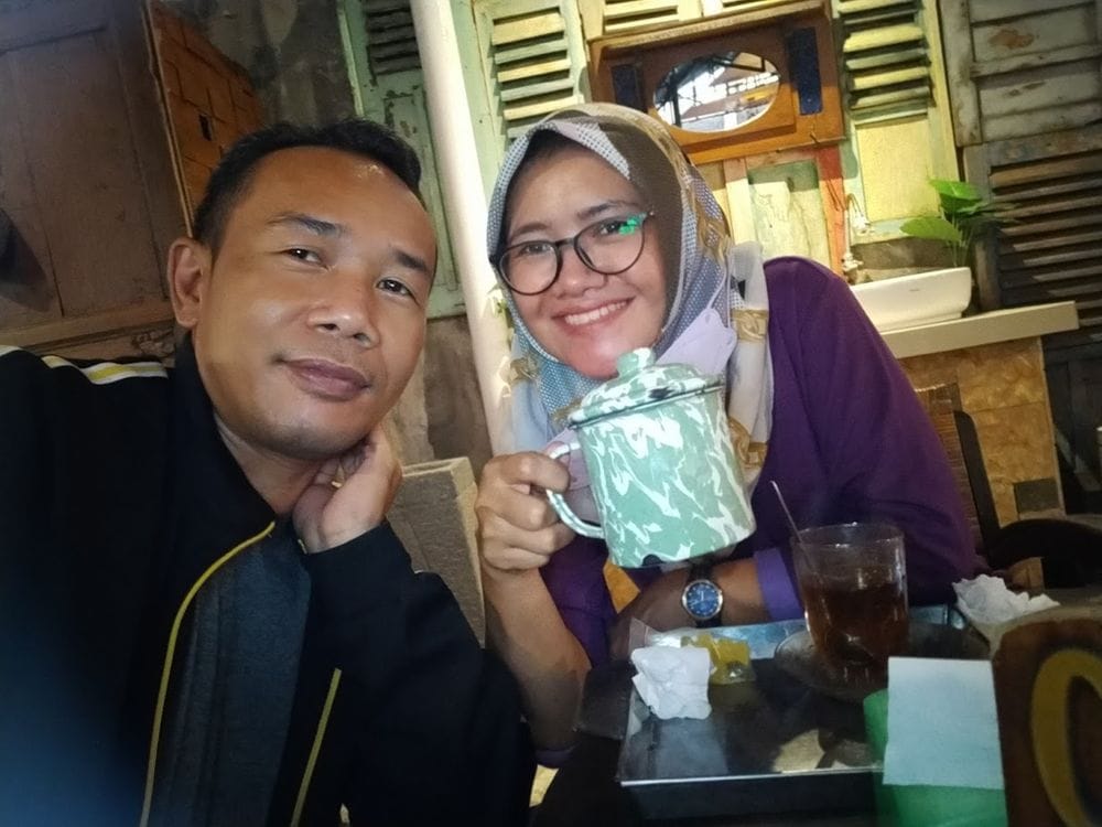 Cangkir Blirik Tempat Ngeteh Maknyus di Solo